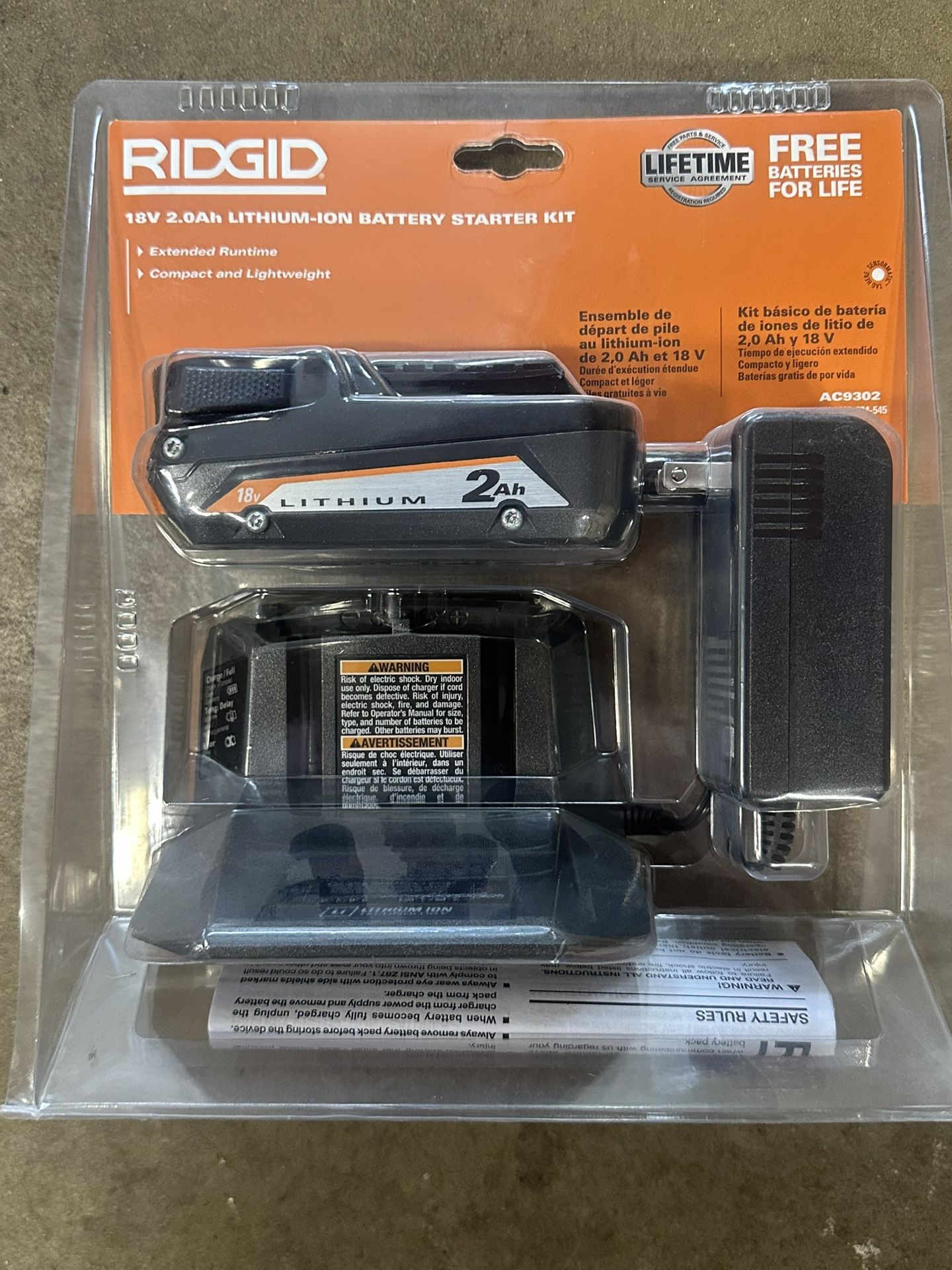 New Ridgid Battery And Charger Kit New