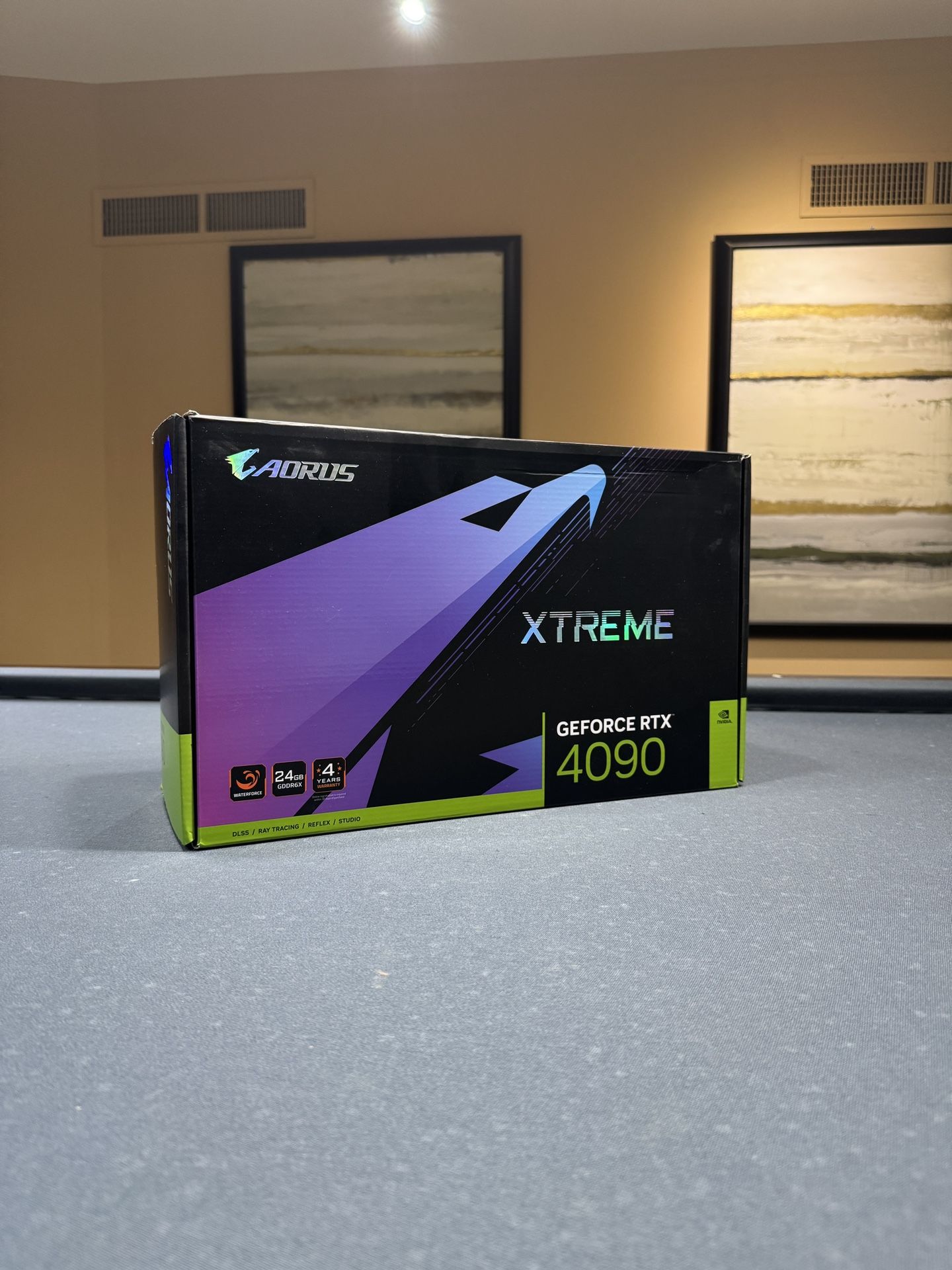 NVIDIA GeForce RTX 4090 - Aorus XTREME Gaming WaterForce GPU (Never Used)