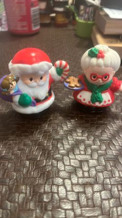 Fisher-Price Little People Santa Claus & Mrs. Claus Figures