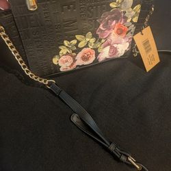 All Purses And Bags Must Go