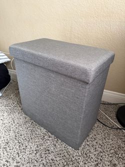 Cube storage Ottoman