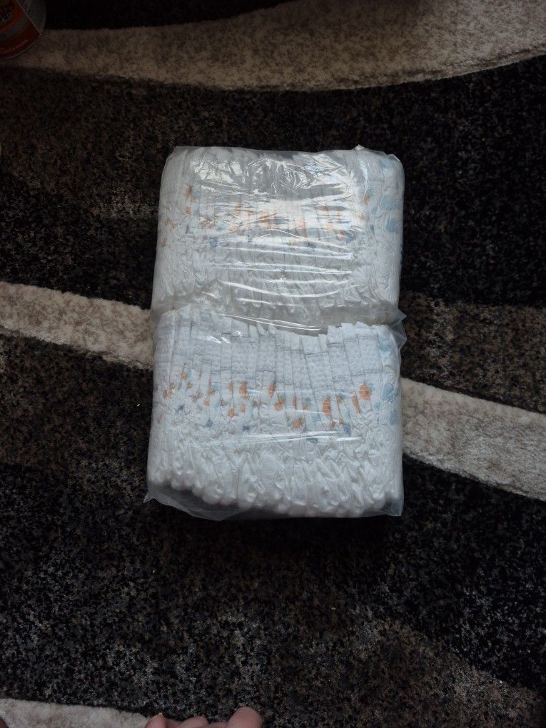 Huggies Little Snugglers Newborn Diapers