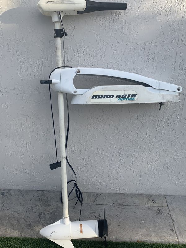 Minn Kota Trolling Motors 55 Lbs Thrust / Minn Kota Endura MAX 55 lb