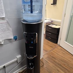 Water Dispenser 