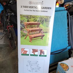 3 Tier Vertical Garden (Tractor Supply)