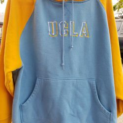 UCLA SWEATER