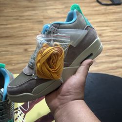 JORDAN RETRO 4 TAUPE HAZE UNION