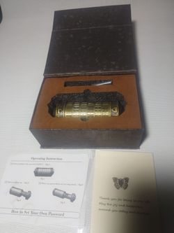 DaVinci Code cryptex puzzle