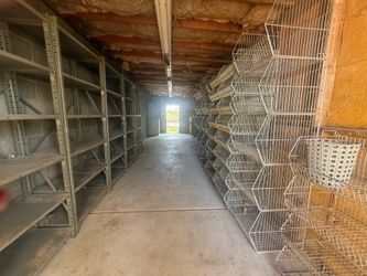 Commercial Wire Display Bins – Large Lot $600