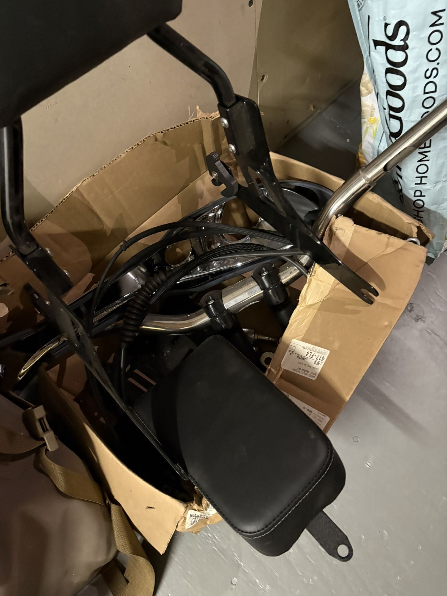 Harley Davidson Motorcycle Passenger Rider Seat With Back Rest