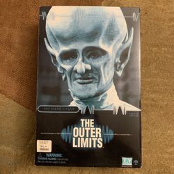 Original Collectors The Outer Limits Sixth Finger Gwyllm Griffiths 12in Figure