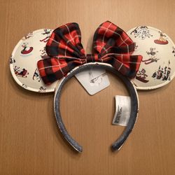 Disney Mickey Christmas ears