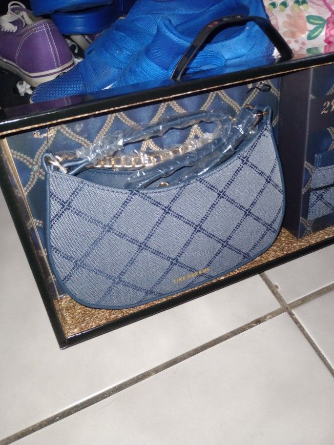 Shoulder Bag And Wallet Gift Set