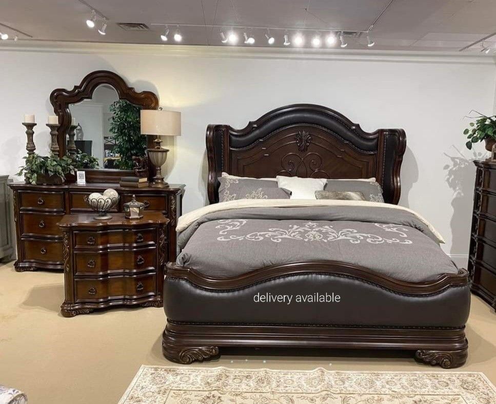 Royal Highlands Rich Cherry Upholstered Panel Bedroom Set/ Dresser Mirror Nightstandbed// Mattress Sold Separately