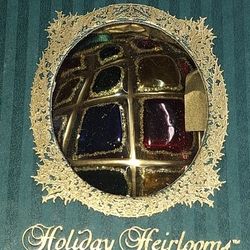 Waterford Holiday HEIRLOOMS Nostalgic Collection Glass Ornament 6" in original box! L17P007