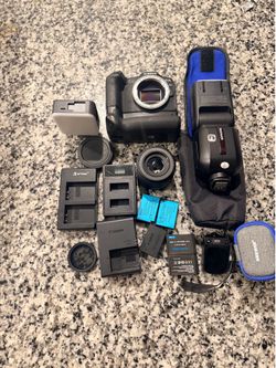 Canon E0S R8