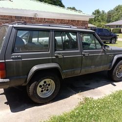 1989 Jeep Cherokee 4 by 4