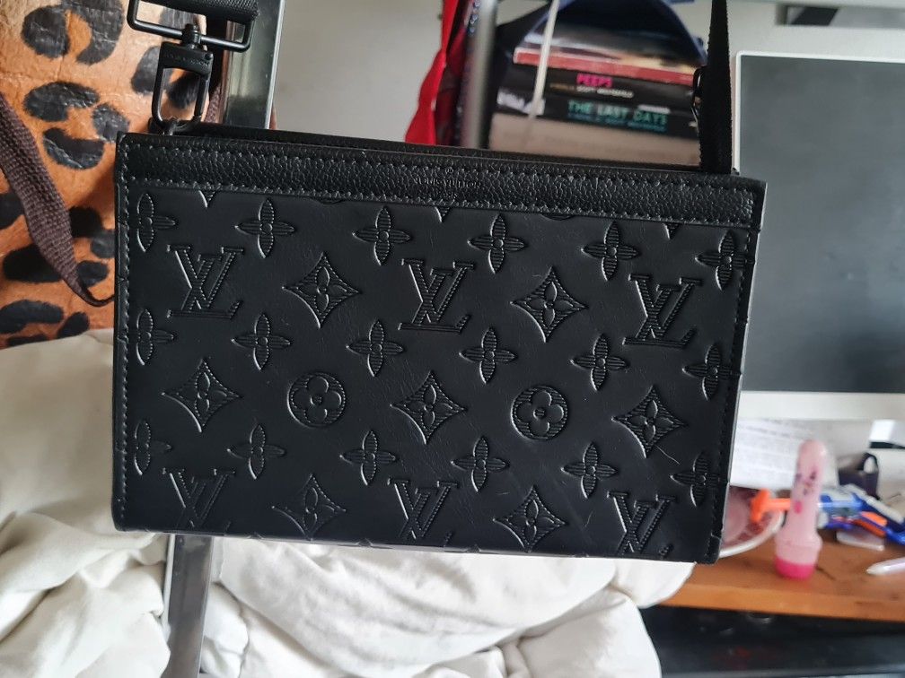 Louis Vuitton Gaston Wearable Wallet