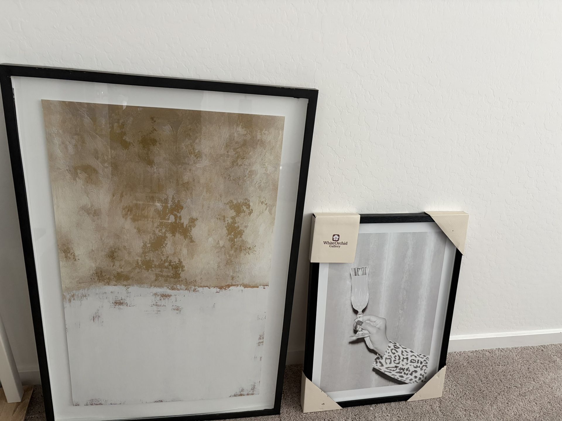 Selling Picture Decor