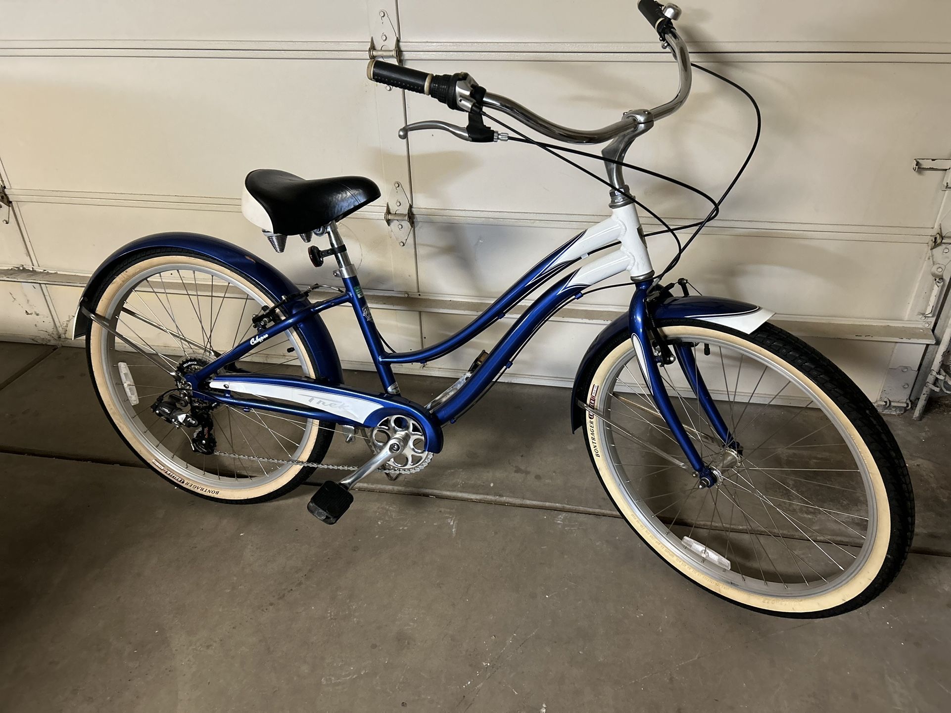 TREK CALYPSO BEACH CRUISER LIKE NEW!