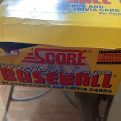 Score 1990 Baseball Cards Loose About 400