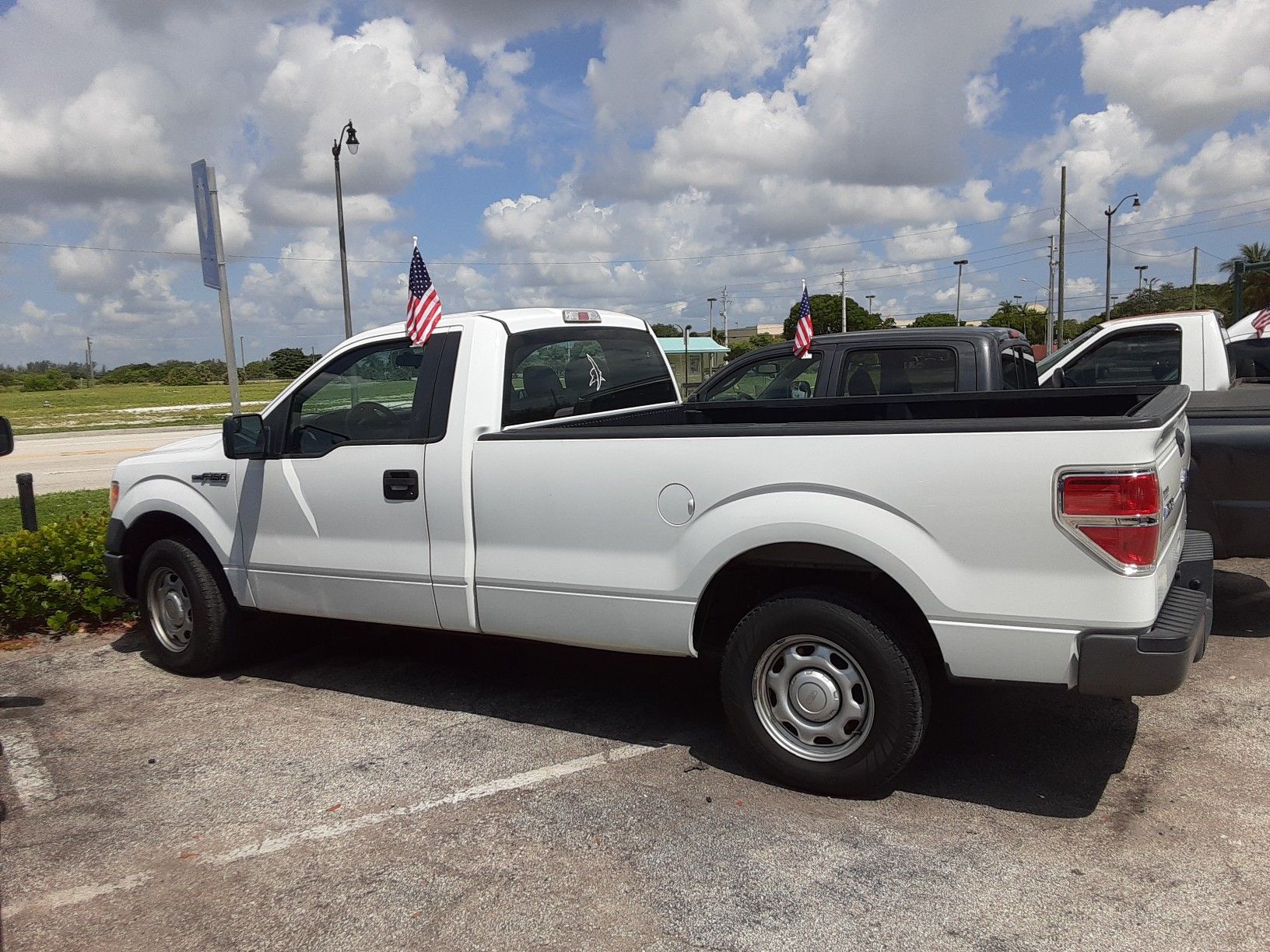 2013 Ford F150 long bed the cleanest in town flexible financing