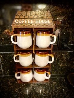 Vintage Rare Wooden Coffee House With 6 Stoneware Mugs Holder 