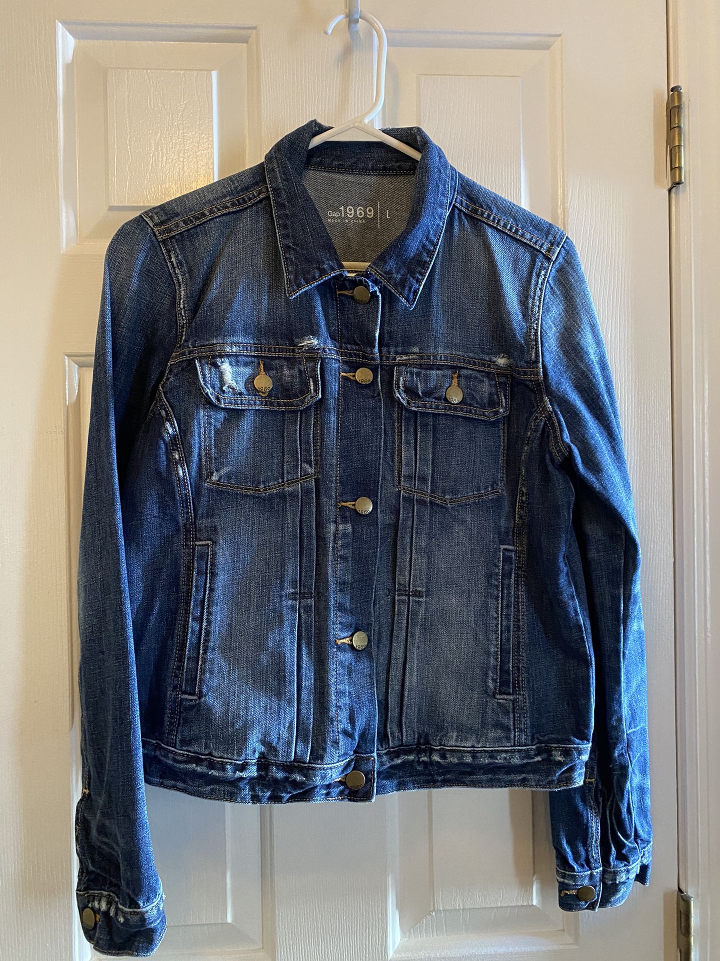 Women’s GAP Jean Jacket