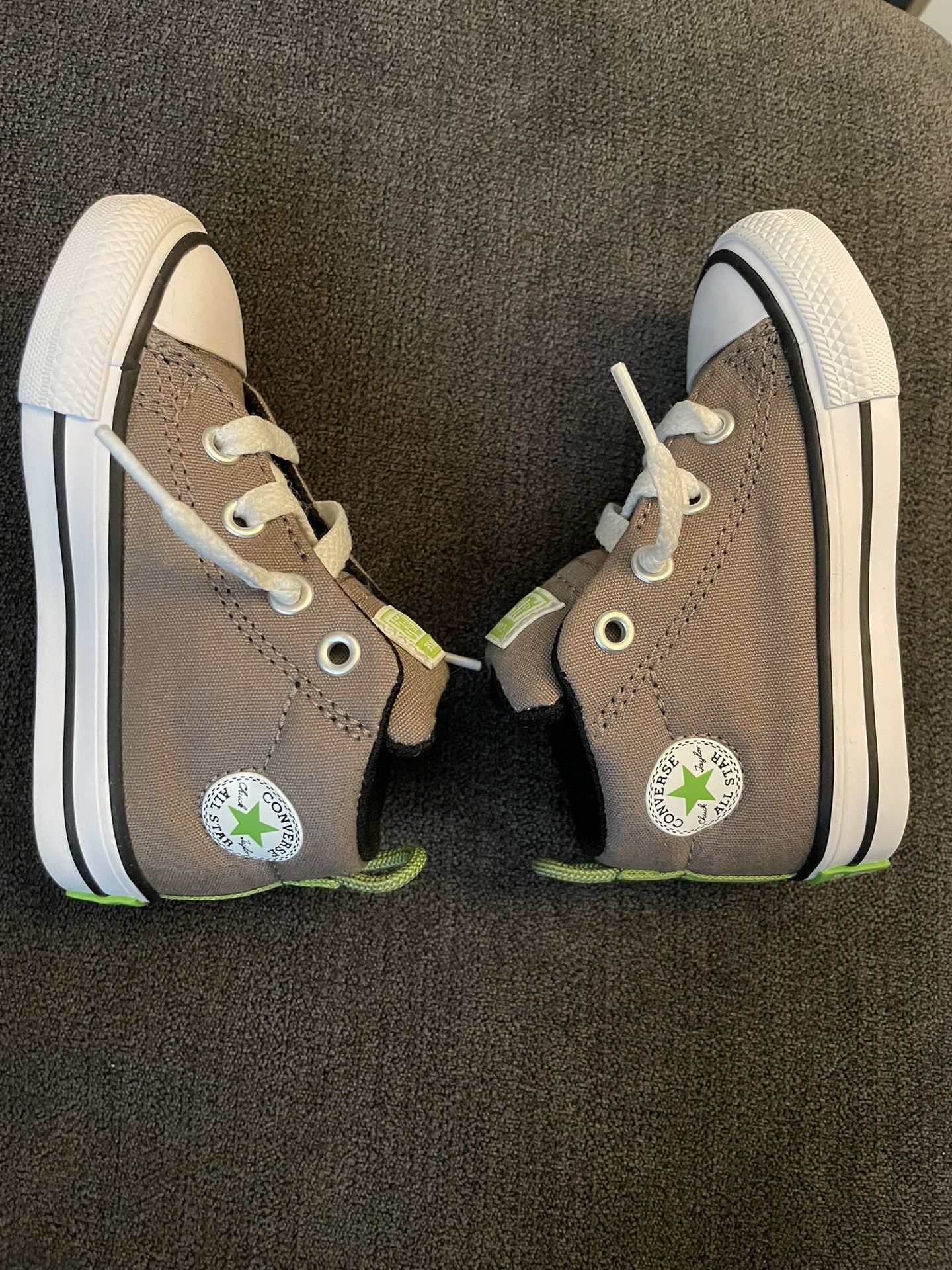 Chuck Taylor Converse All Star-Toddler NEW