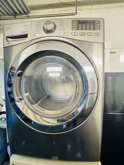 LG TrueSteam Sensor Dry Front-Load Dryer