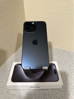 Apple iPhone 15 Pro Max 256GB Blue Unlocked