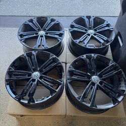 18x7.5 VW 5x112 Wheels