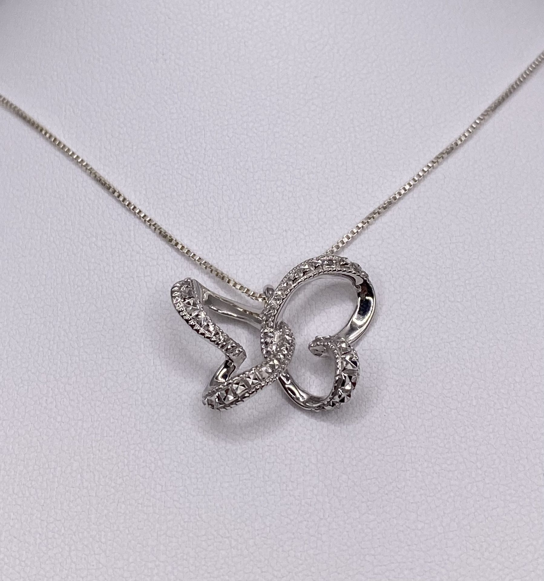 925 Butterfly Necklace 
