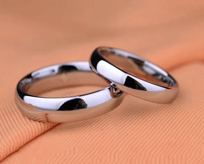 4mm Stainless Steel Couple’s Promise Engagement Wedding Ring Set For His & Her