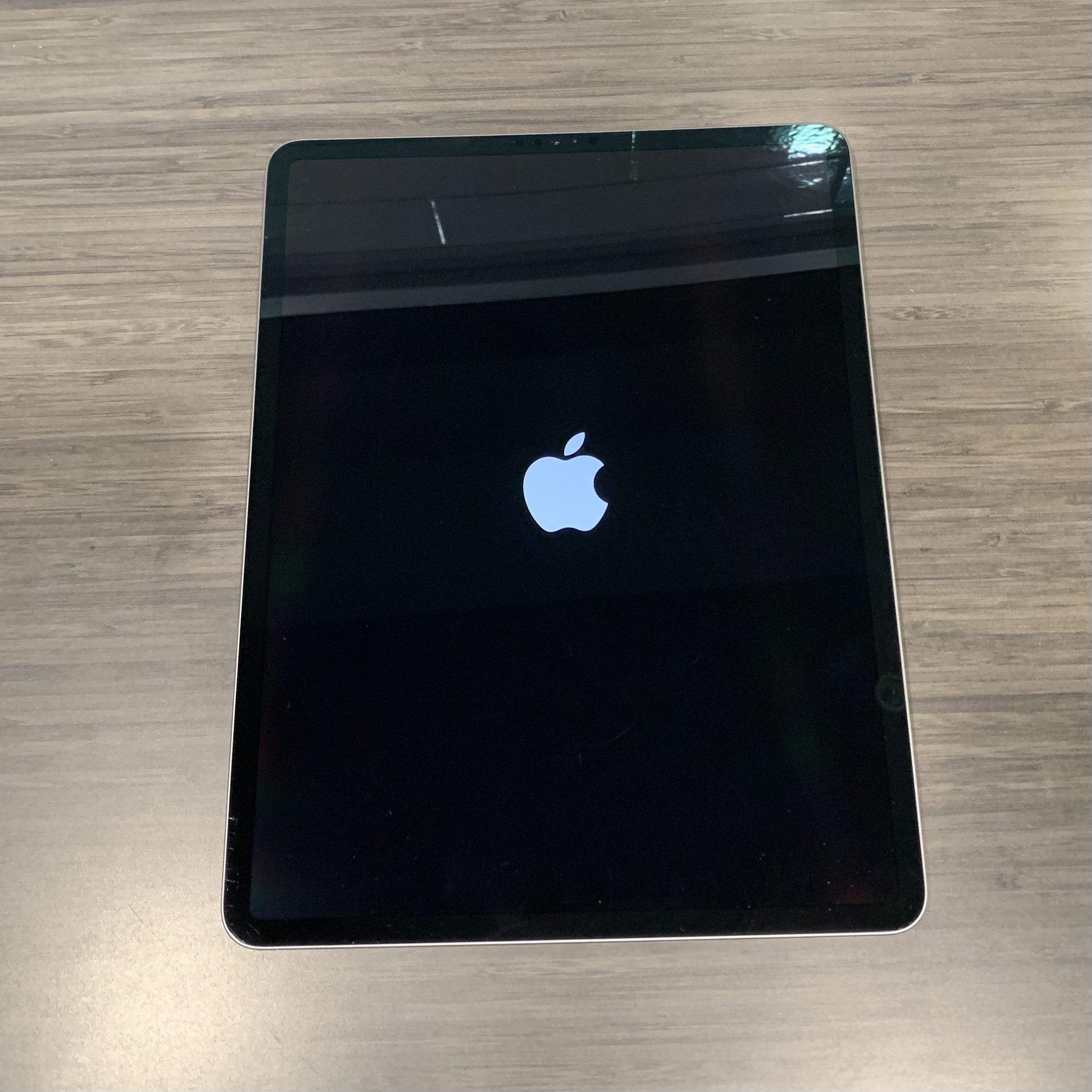 Apple iPad Pro (3rd Gen) - PARTS ONLY - Flawless condition