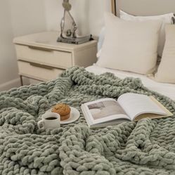Blankets Hand knit Chunky Blanket 