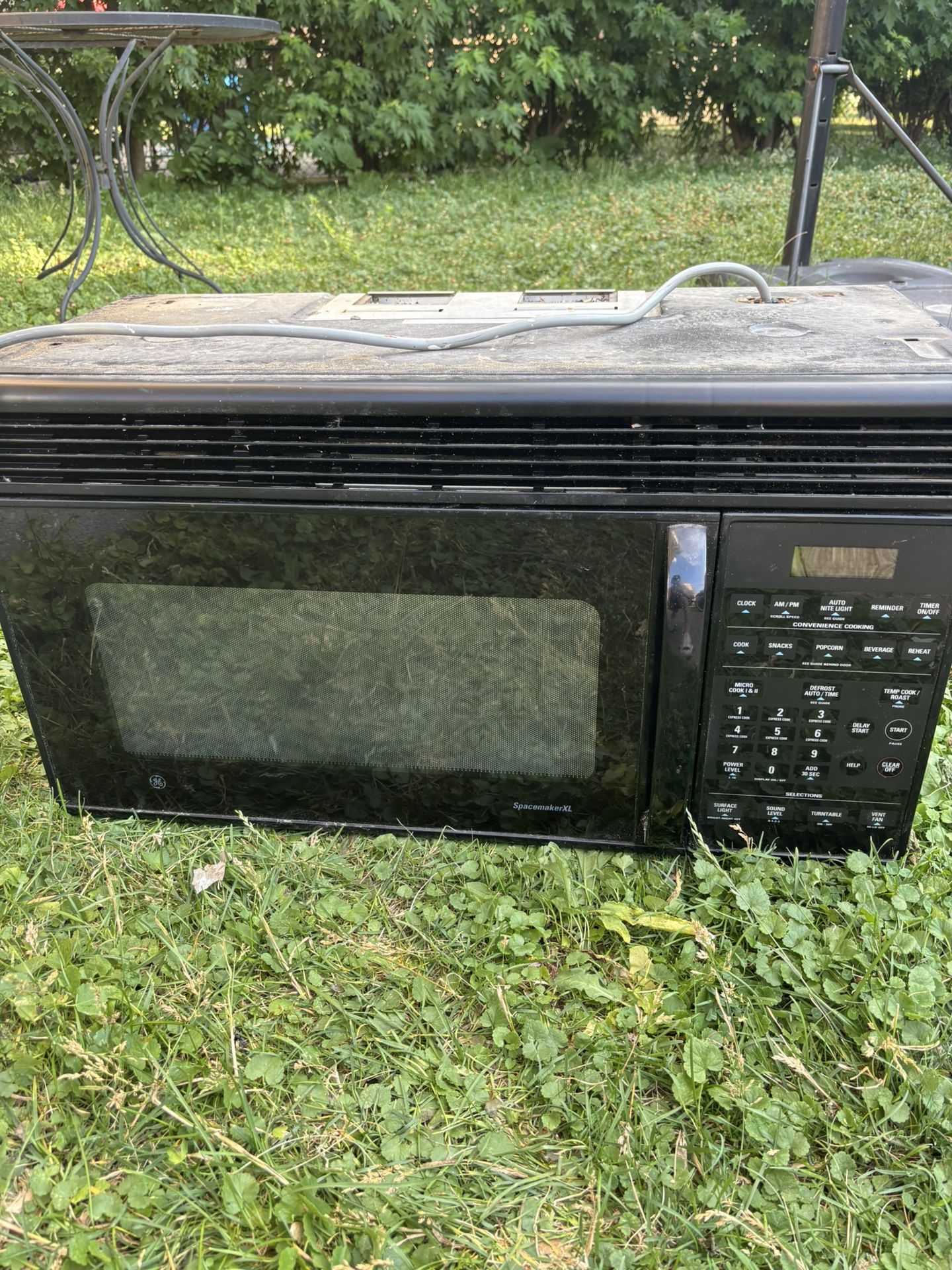 Microwave Under Cabinet
