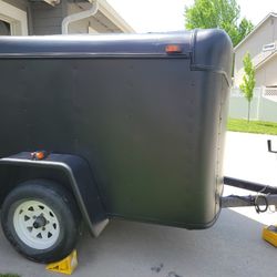 2014 Enclosed Cargo trailer