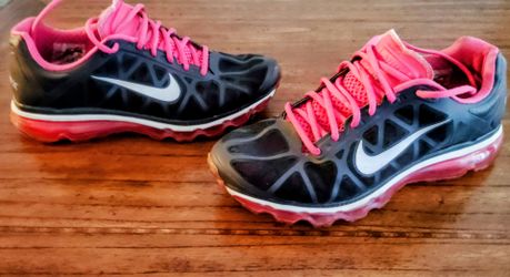 Air Max Women's size 11