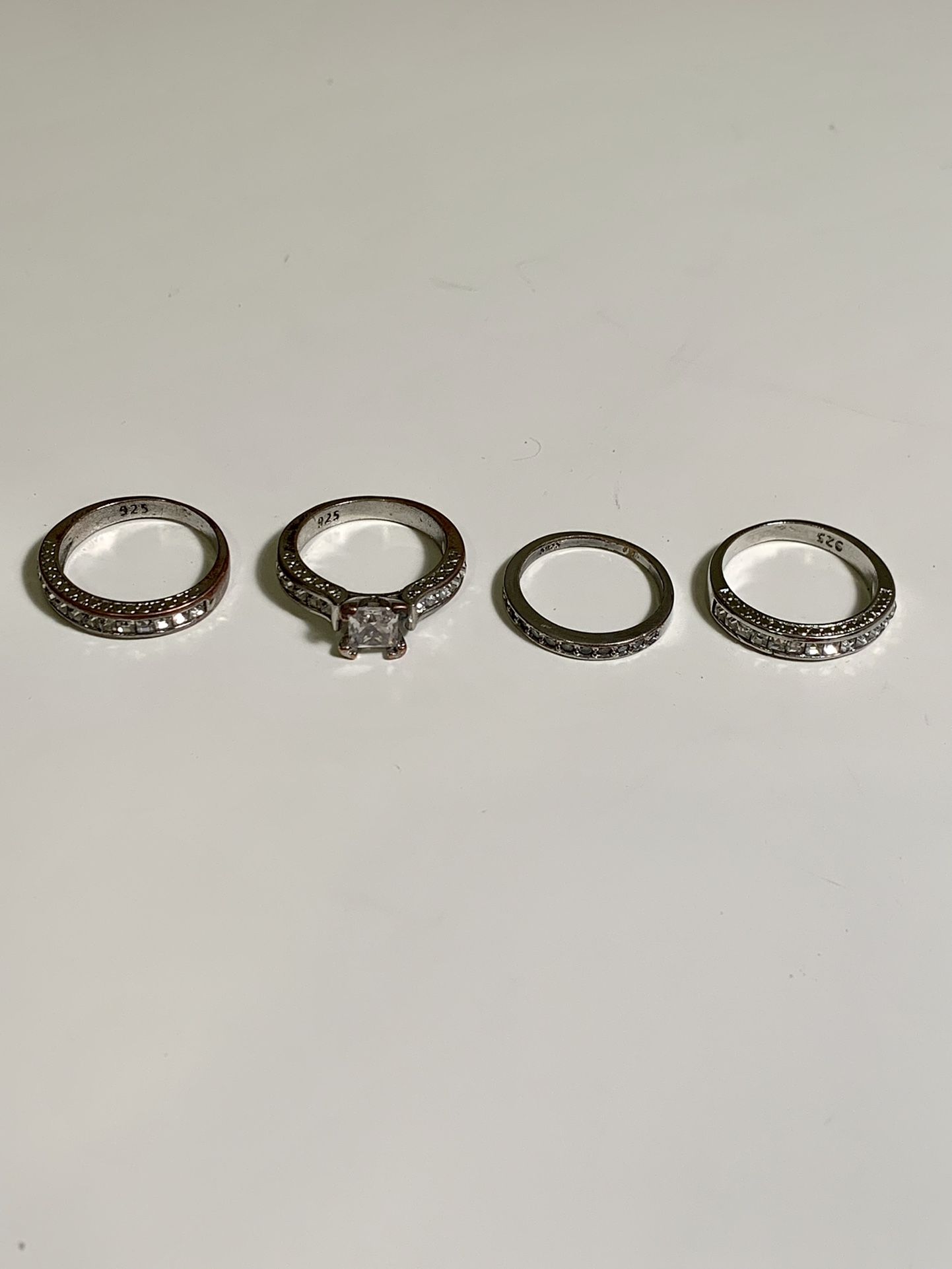 Vintage beatiful silver rings 925 Size 10