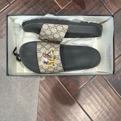 GUCCI SLIDES S11