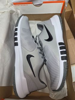 Brand new size 9 Nike flex control TR4 Gray and White Training Sneakers