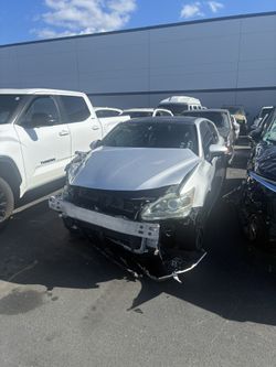 Lexus Ct200 Hybrid (parts)