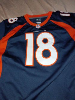 Denver broncos Peyton Manning Nike jersey boys xl (18-20)