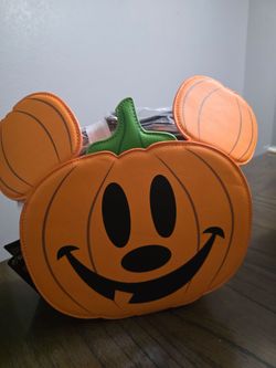 Mickey loungefly cross body halloween