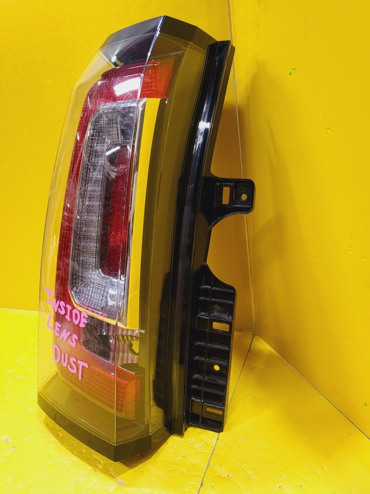 2015 2016 2017 2018 2019 2020 GMC Yukon Tail Light Left LH Driver OEM LED Lamp