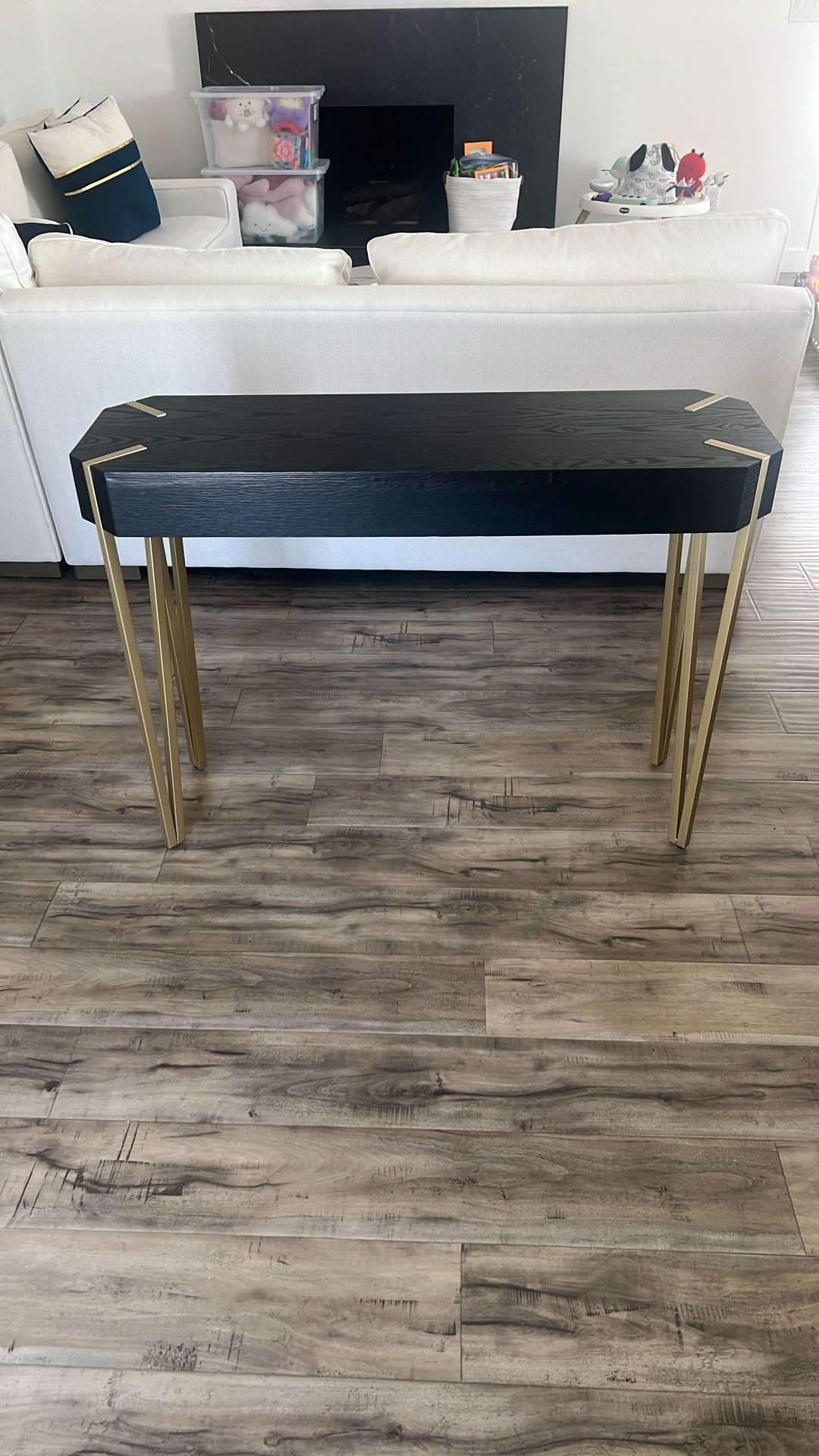 42” Console Table