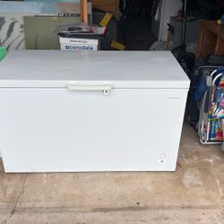 Chest Freezer 14 Cubic Feet Insignia
