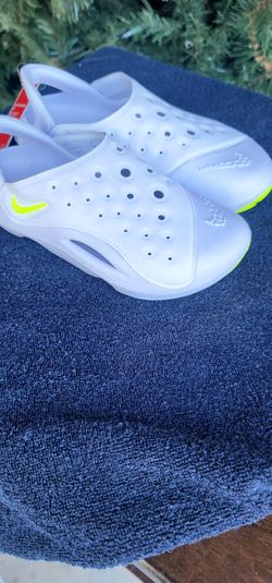 Brand new nike sandals kids size 3