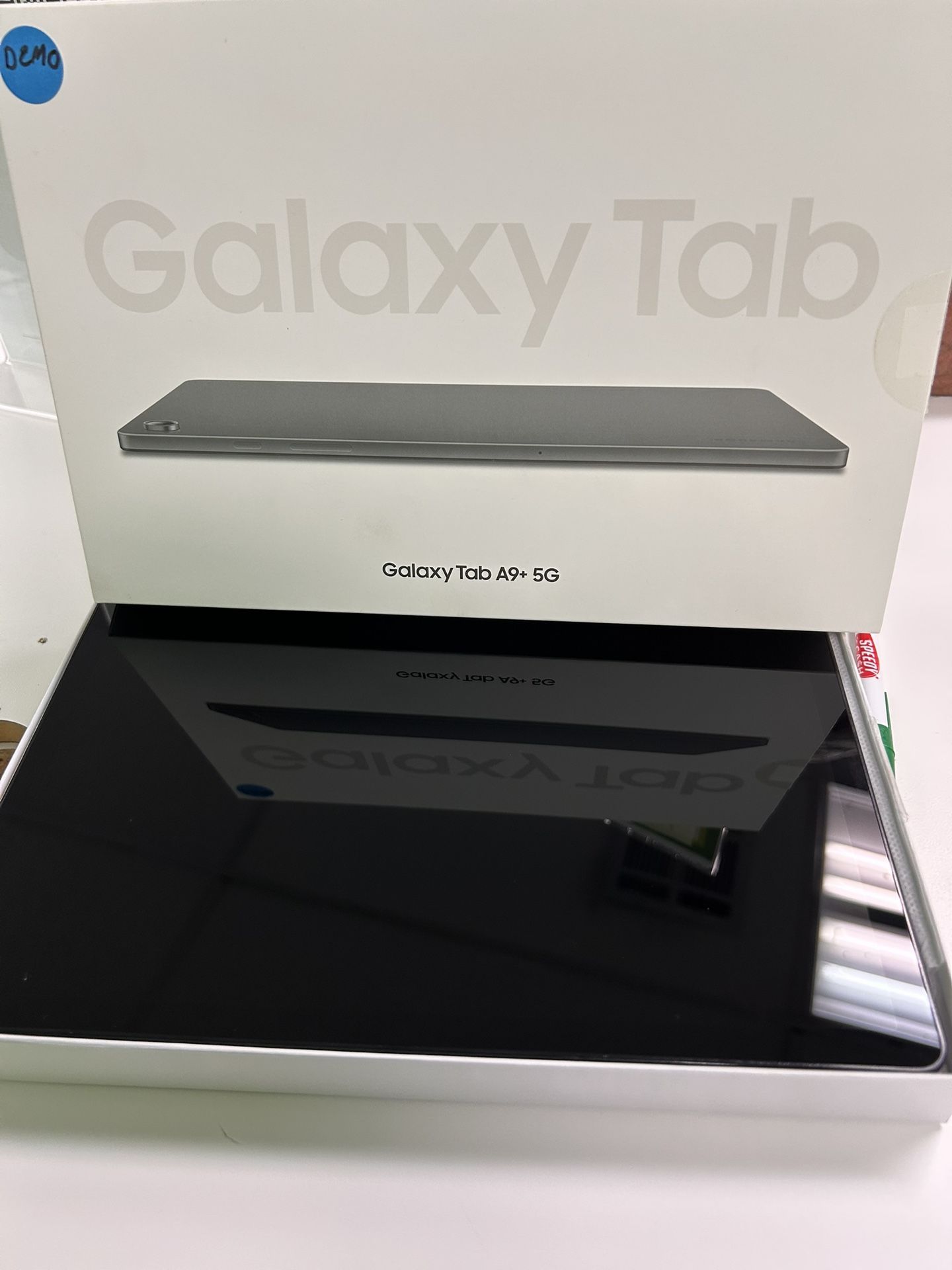 SAMSUNG TABLET !
